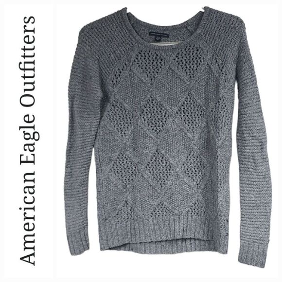 American Eagle Outfitters Sweaters - American Eagle XS 0/2 Chunky Grey Wool Blend Cable Knit Sweater Diamond Pattern